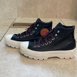 Converse platform leather gortex high tops